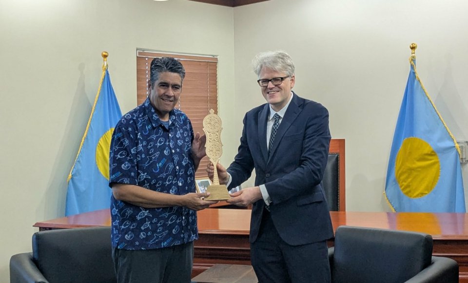  Ambasadorius Aurelijus Zykas įteikė skiriamuosius raštus Palau Respublikos prezidentui